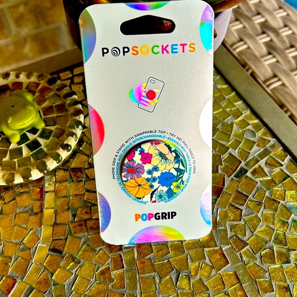 🌺 PopSocket 🌸 - Picture 3 of 5